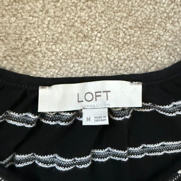LOFT Black Textured Flowy Blouse Boho Striped Sz M - Picture 2 of 8
